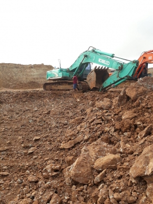 Sk 330-8 ชั่วโมง 15,xxx เอกสารเล่มทะเบียน รถสวยพร้อมใช้งาน Sk 330-8 ชั่วโมง 15,xxx เอกสารเล่มทะเบียน รถสวยพร้อมใช้งาน