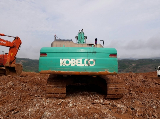 Sk 330-8 ชั่วโมง 15,xxx เอกสารเล่มทะเบียน รถสวยพร้อมใช้งาน Sk 330-8 ชั่วโมง 15,xxx เอกสารเล่มทะเบียน รถสวยพร้อมใช้งาน