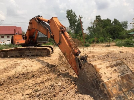ขาย 485,000 บาท HITACHI EX200-2 SUPER เครื่องดี ปั้มแรง โช่หนา เอวแน่น ไฟฟ้าครบ เอกสารเล่มทะเบียน รถอยู่ จ.สุรินทร์ 0610710295 ขาย 485,000 บาท HITACHI EX200-2 SUPER เครื่องดี ปั้มแรง โช่หนา เอวแน่น ไฟฟ้าครบ เอกสารเล่มทะเบียน รถอยู่ จ.สุรินทร์ 0610710295