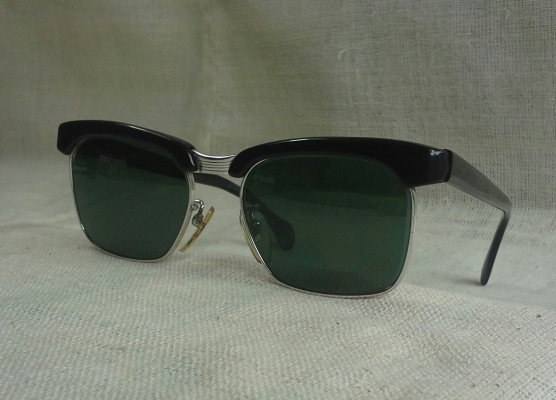 แว่นตาอเมริกันคลับมาสเตอร์ &#039;ทองขาว - ไวท์โกลด์ฟิลด์&#039; ยุค &#039;60s  Vintage LUCKYMAN handmade in USA