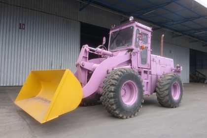 ขายรถตักล้อยาง KOMATSU 515 (สภาพดี) ขายรถตักล้อยาง KOMATSU 515 (สภาพดี)