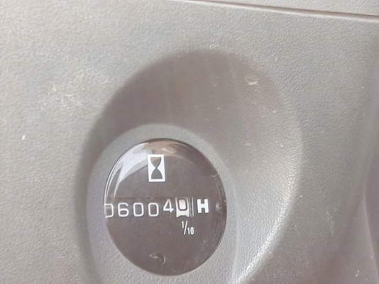 ขายHITACHI EX120-5  เก่าญี่ปุ่นแท้  สภาพสวย  มีลายแย๊ก  6,XXX  ชั่วโมง  ลองระบบกันได้ทุกวัน  โทร  089-3818694  ดวงนภา