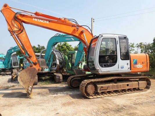 ขายHITACHI EX120-5  เก่าญี่ปุ่นแท้  สภาพสวย  มีลายแย๊ก  6,XXX  ชั่วโมง  ลองระบบกันได้ทุกวัน  โทร  089-3818694  ดวงนภา