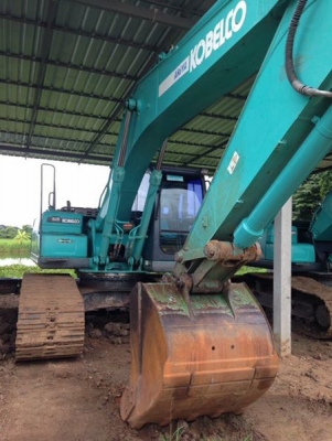 ขายด่วนมากๆ  รถแบคโฮ รุ่น sk200-8super