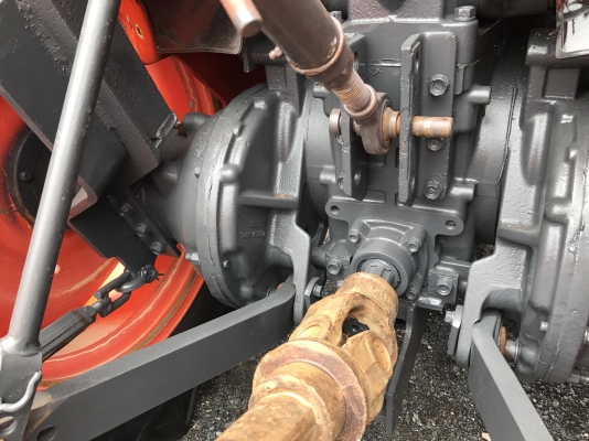 ขายรถไถคูโบต้า L4708DT ใช้งาน 762 ชั่วโมง อุปกรณ์ใบดันหน้าและโลเตอร์รีจอบหมุน ราคา 398,000 บาท รถสวย ทุกระบบสมบูรณ์ สนใจโทร 081-9136451 ขอดูรูปเพิ่มเติมได้ทาง line:bow6451 ค่ะ  ราคาพร้อมจัดส่งฟรีค่ะ