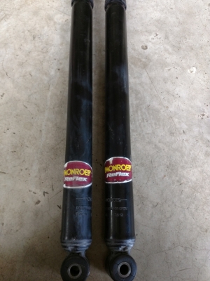ขออนุญาตขายช๊อคอัพ Monroe Reflex คู่หลัง สำหรับ ฟอร์ด Focus ปี 2006 - 2009 ครับผม ขออนุญาตขายช๊อคอัพ Monroe Reflex คู่หลัง สำหรับ ฟอร์ด Focus ปี 2006 - 2009 ครับผม