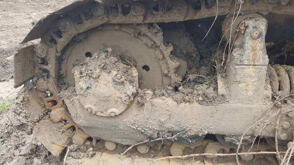 ขายตามสภาพ แทรคเตอร์ CAT D6C เครื่องอุปกรณ์ขาดตามรูป เกียร์ ช่วงล่างครบ เอกสารใบซื้อขาย ราคาต่อรองได้ ขายตามสภาพ แทรคเตอร์ CAT D6C เครื่องอุปกรณ์ขาดตามรูป เกียร์ ช่วงล่างครบ เอกสารใบซื้อขาย ราคาต่อรองได้