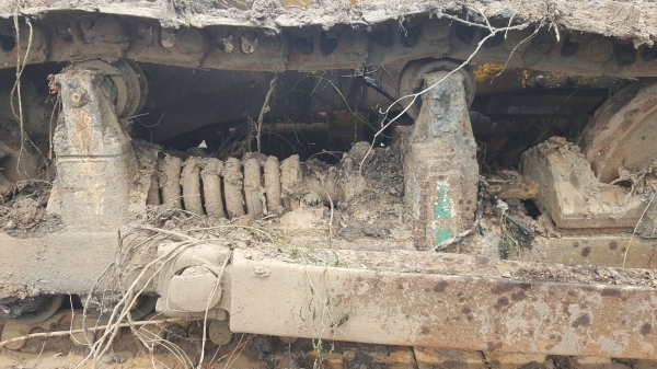 ขายตามสภาพ แทรคเตอร์ CAT D6C เครื่องอุปกรณ์ขาดตามรูป เกียร์ ช่วงล่างครบ เอกสารใบซื้อขาย ราคาต่อรองได้ ขายตามสภาพ แทรคเตอร์ CAT D6C เครื่องอุปกรณ์ขาดตามรูป เกียร์ ช่วงล่างครบ เอกสารใบซื้อขาย ราคาต่อรองได้