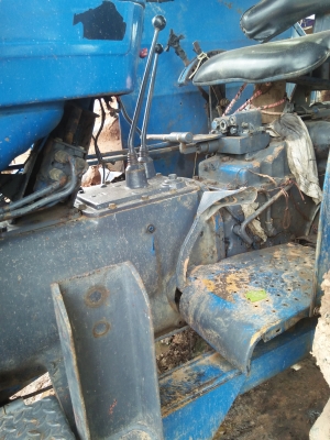 ขายรถไถฟอร์ดF6610 มีเล่มทบ. ขายรถไถฟอร์ดF6610 มีเล่มทบ.