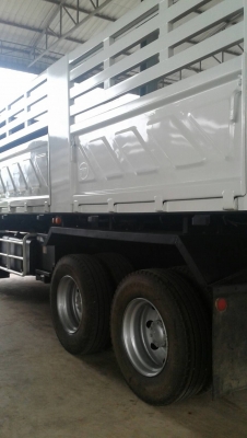 10ล้อดั้ม ISUZU DECA 360 ปี55ดั้มสามมิตร วิ่ง300000ก.ม มีระบบลลากพ่วง(ขายเฉาะแม่)จัดแน็นใด้2ล้าน