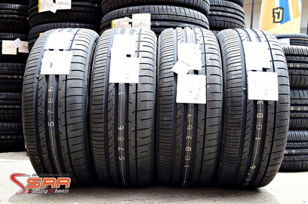 DUNLOP SP SPORT MAXX 050+ 225/55ZR17