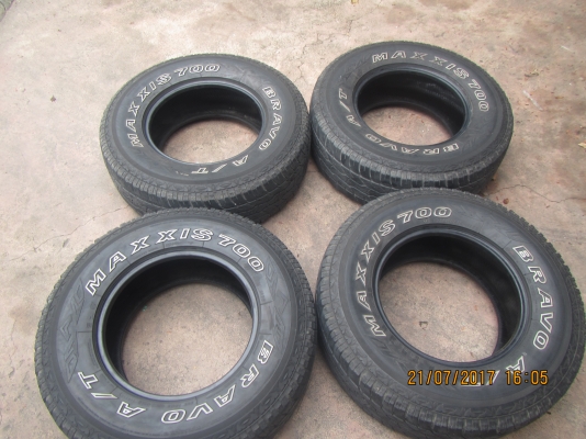 ขายยาง 16นิ้ว 265/70 4เส้นปี 12 ขายยาง 16นิ้ว 265/70 4เส้นปี 12