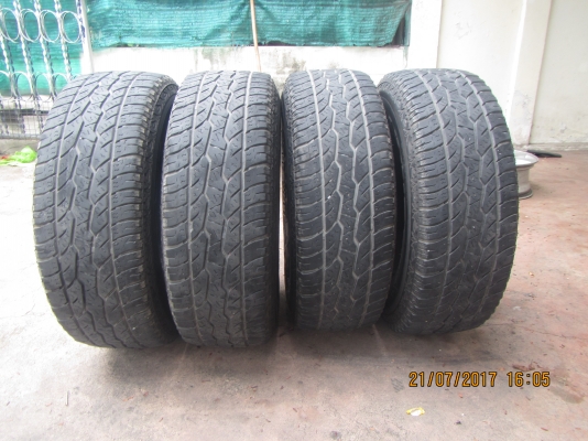 ขายยาง 16นิ้ว 265/70 4เส้นปี 12 ขายยาง 16นิ้ว 265/70 4เส้นปี 12