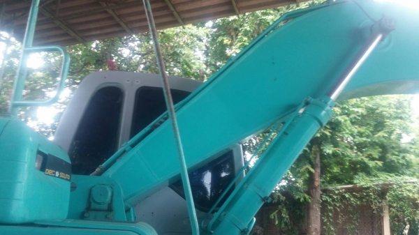 รถแบคโฮ KOBELCO SK200-6 YN10 ใช้งาน 6,100 ชั่วโมง รถบริษัทใช้น้อย ชั่วโมงแท้ ใช้มือเดียว
