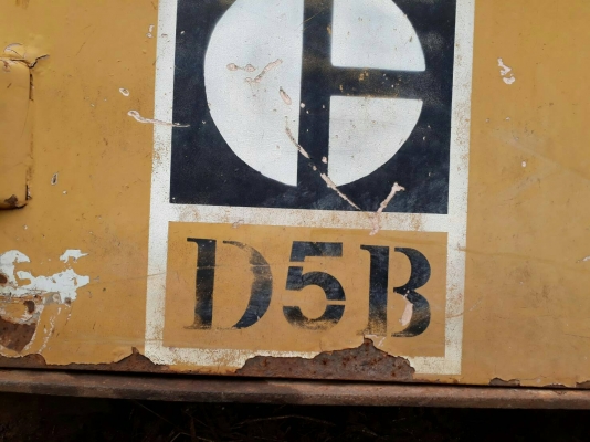 ขายแทรกเตอร์ ยี่ห้อ caterpillar รุ่นD5B ตีนเป็ด เกียร์ตัด เอกสารใบซื้อขาย สภาพใช้งานได้ ขาย580000บ. ขายแทรกเตอร์ ยี่ห้อ caterpillar รุ่นD5B ตีนเป็ด เกียร์ตัด เอกสารใบซื้อขาย สภาพใช้งานได้ ขาย580000บ.
