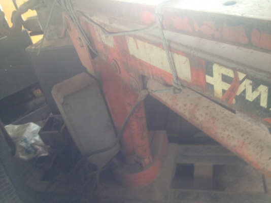 ขาย เครน ตั้ง บนรถ หรือ ติดตั้ง คัดแปลง ใช้ยกของ 1ตันได้ ใช้ไฟ 24โวล   ใช้งานได้เลย ขาย30000