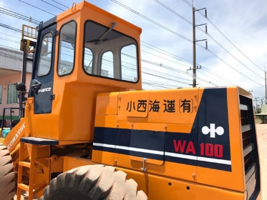 ขายรถตักล้อยาง KOMATSU 510 กรองเดี่ยว รถนอกนำเข้าจากญี่ปุ่น สภาพสวยพร้อมใช้ มีVDOการทำงานครับ