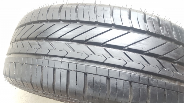 ขายยาง185/65/14 ปี 5015 GOODYEAR 4 เส้น