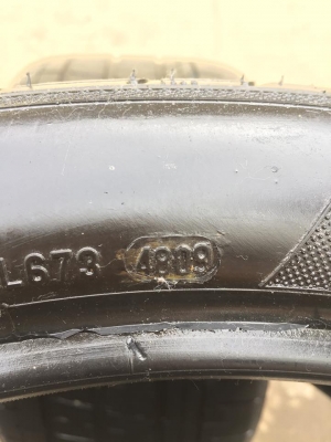 ขายยาง PIRELLI PZERO CORSA (TREADWEAR 60) MADE IN GERMANY 295-30-19 ปี09 ดอกเต็ม เห็นตุ่มหน้ายางลางๆ คู่ละ 2,000 บาท ขายยาง PIRELLI PZERO CORSA (TREADWEAR 60) MADE IN GERMANY 295-30-19 ปี09 ดอกเต็ม เห็นตุ่มหน้ายางลางๆ คู่ละ 2,000 บาท