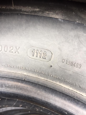 ขายยาง MICHELIN 265-65-17 ปี12 ดอกเต็ม สภาพสวย ชุดละ 2,500 บาท ขายยาง MICHELIN 265-65-17 ปี12 ดอกเต็ม สภาพสวย ชุดละ 2,500 บาท