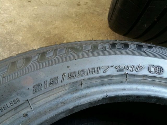 ขายยาง Dunlop 215 55 17 ปี 16