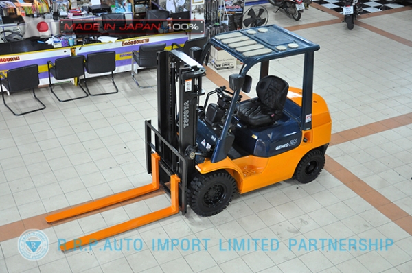 ขายรถโฟล์คลิฟท์มือสอง TOYOTA รุ่น 7FD25-12723 นำเข้าจากประเทศญี่ปุ่น 100\% ไม่เคยใช้งานในไทย
