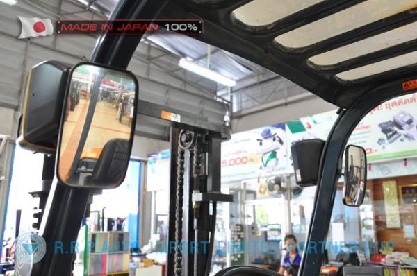 ขายรถโฟล์คลิฟท์มือสอง TOYOTA รุ่น 7FD25-12723 นำเข้าจากประเทศญี่ปุ่น 100\% ไม่เคยใช้งานในไทย