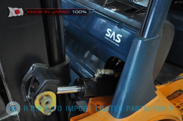 ขายรถโฟล์คลิฟท์มือสอง TOYOTA รุ่น 7FD25-12723 นำเข้าจากประเทศญี่ปุ่น 100\% ไม่เคยใช้งานในไทย