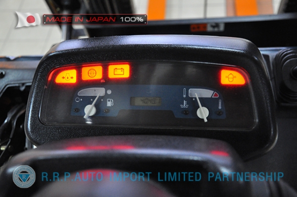 ขายรถโฟล์คลิฟท์มือสอง TOYOTA รุ่น 7FD25-12723 นำเข้าจากประเทศญี่ปุ่น 100\% ไม่เคยใช้งานในไทย
