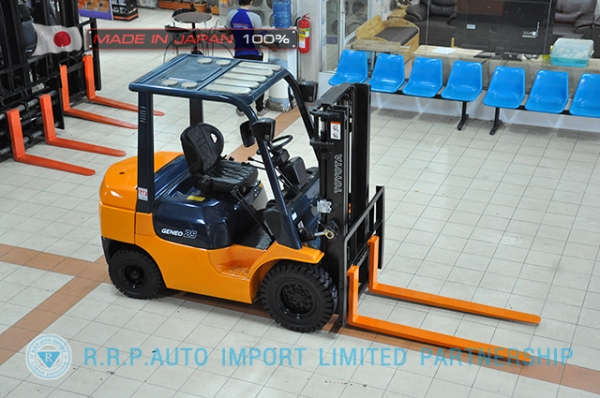ขายรถโฟล์คลิฟท์มือสอง TOYOTA รุ่น 7FD25-12723 นำเข้าจากประเทศญี่ปุ่น 100\% ไม่เคยใช้งานในไทย