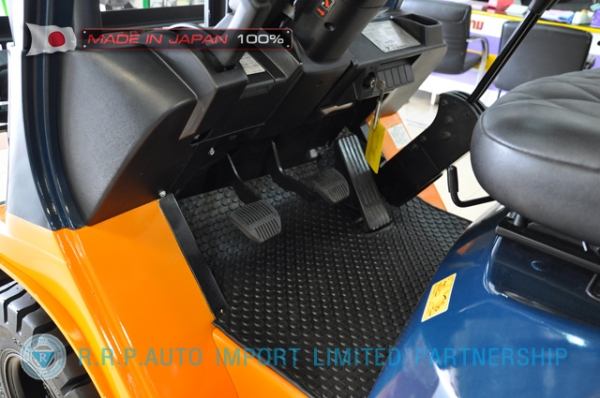 ขายรถโฟล์คลิฟท์มือสอง TOYOTA รุ่น 7FD15-14350 นำเข้าจากประเทศญี่ปุ่น 100\% ไม่เคยใช้งานในไทย