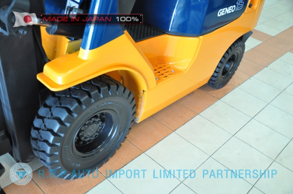 ขายรถโฟล์คลิฟท์มือสอง TOYOTA รุ่น 7FD15-14350 นำเข้าจากประเทศญี่ปุ่น 100\% ไม่เคยใช้งานในไทย