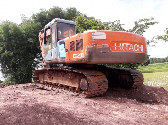 ขายแบ็คโฮHITACHI 200-3 สภาพใช้งานได้เอกสารเล่มทะเบียน ราคา420,000บ. สนใจ 0835601591 หรือ 0903494058