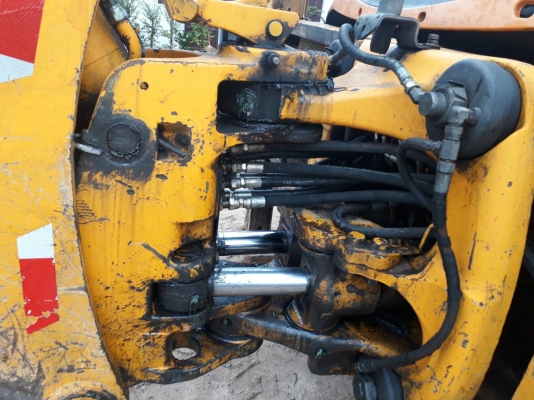 ขาย รถหน้าตักหลังขุด JCB 3CX ซีเรียล 950000 พร้อมใช้