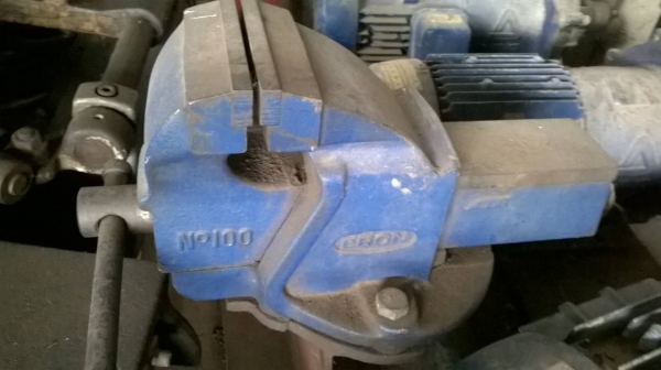 ขายปากกาจับงานขนาด 4นิ้วราคา 3500 บาท