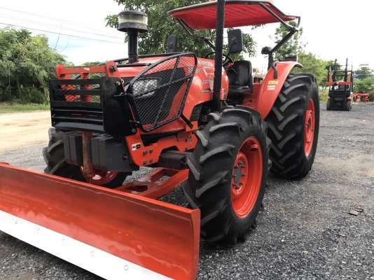 ขายรถไถคูโบต้า M9540 4WD2เพลา ทุกระบบสมบูรณ์  ????พร้อมอุปกรณ์ใบมีดหน้าและผานบุก ????ราคา 728000 บาท #พร้อมส่งฟรีถึงบ้าน ????โทรสอบถามได้เลยค่ะ 081-9136451 ????ขอดูรูปทาง Line:Bow6451  ????รถสวย สภาพพร้อมใช้งาน   ????เครื่องดี เกียร์ดี ยางดีทั้ง 4 เส้น ตร