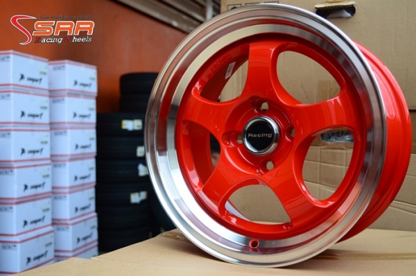 S1R DS-021 ขอบ15 4X100 สีแดงขอบเงา วงละ 2,500 บาท