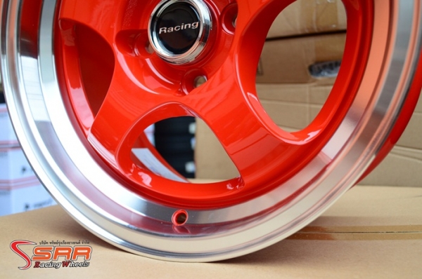 S1R DS-021 ขอบ15 4X100 สีแดงขอบเงา วงละ 2,500 บาท