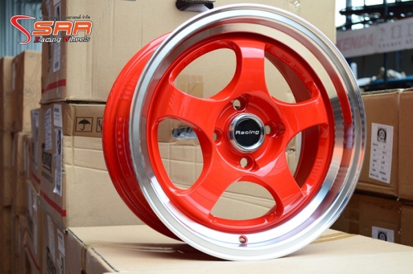 S1R DS-021 ขอบ15 4X100 สีแดงขอบเงา วงละ 2,500 บาท