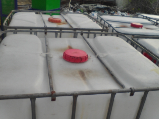 ถัง IBC ขนาด 1000 ลิตรมือสอง 1,600 บาท