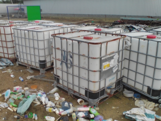 ถัง IBC ขนาด 1000 ลิตรมือสอง 1,600 บาท