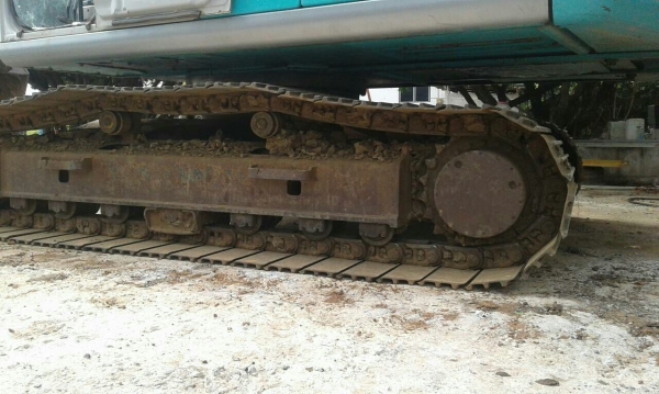 ขายรถแบคโฮ KOBELCO SK200-6 Yn10 สภาพและระบบการทำงานดี เอกสารเล่มทะเบียนพร้อมโอน ขายรถแบคโฮ KOBELCO SK200-6 Yn10 สภาพและระบบการทำงานดี เอกสารเล่มทะเบียนพร้อมโอน