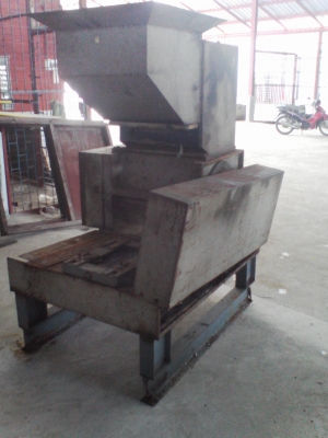 เครื่องบดพลาสติก (เครื่องย่อยพลาสติก) เครื่องบดพลาสติก (เครื่องย่อยพลาสติก)