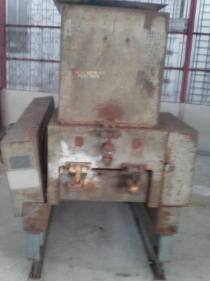 เครื่องบดพลาสติก (เครื่องย่อยพลาสติก) เครื่องบดพลาสติก (เครื่องย่อยพลาสติก)