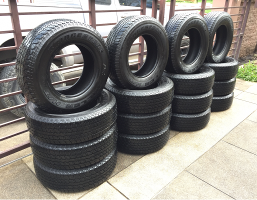 ยาง Bridgestone 245 70 16 ปี17 มี4ชุด ดอกเต็ม ไม่มีปะ เนื้อนิ่มๆ ใช้ยาว ราคาไม่แพง ยาง Bridgestone 245 70 16 ปี17 มี4ชุด ดอกเต็ม ไม่มีปะ เนื้อนิ่มๆ ใช้ยาว ราคาไม่แพง