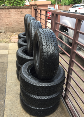 ยาง Bridgestone 245 70 16 ปี17 มี4ชุด ดอกเต็ม ไม่มีปะ เนื้อนิ่มๆ ใช้ยาว ราคาไม่แพง