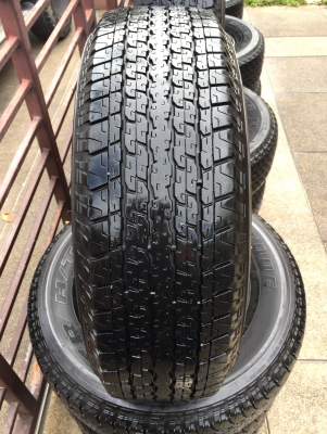 ยาง Bridgestone 245 70 16 ปี17 มี4ชุด ดอกเต็ม ไม่มีปะ เนื้อนิ่มๆ ใช้ยาว ราคาไม่แพง