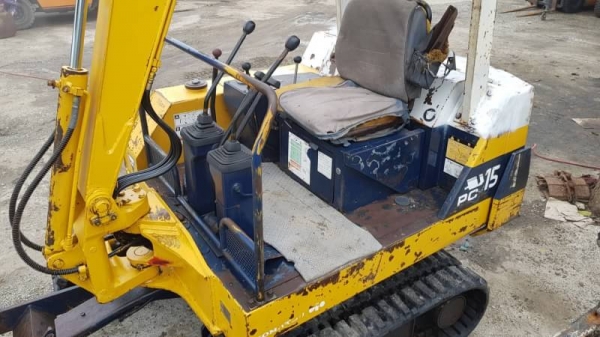 ขายด่วนรถแบคโฮKOMATSUโคมัสซูรุ่นยอดนิยมสวยๆPC15-6เครื่องโคมัสซู3D78เครื่องดีปั่มแรงรถนอกเพิ่งนำเข้ามาใหม่ยังไม่เคยใช้งานในเมืองไทยเลย ขายด่วนรถแบคโฮKOMATSUโคมัสซูรุ่นยอดนิยมสวยๆPC15-6เครื่องโคมัสซู3D78เครื่องดีปั่มแรงรถนอกเพิ่งนำเข้ามาใหม่ยังไม่เคยใช้งานในเมืองไทยเลย