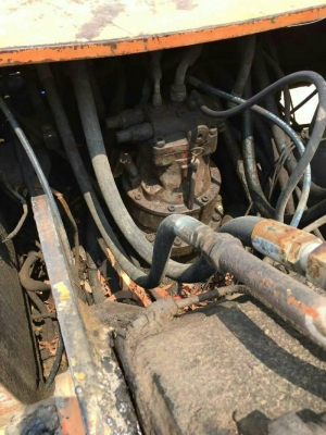 ขาย 425,000 HITACHI EX200-2 SUPER เครื่องดี ปั้มแรง โช่หนา เอวแน่น ไฟฟ้าครบ เอกสารเล่มทะเบียน รถอยู่ จ.สุรินทร์  090-772-3710 090-772-3708