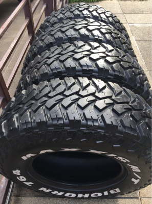 ยาง Mud Maxxis 265 75 16 ปลายปี16 ดอกเต็ม สวยคม ใช้ยาว ราคไม่แพง